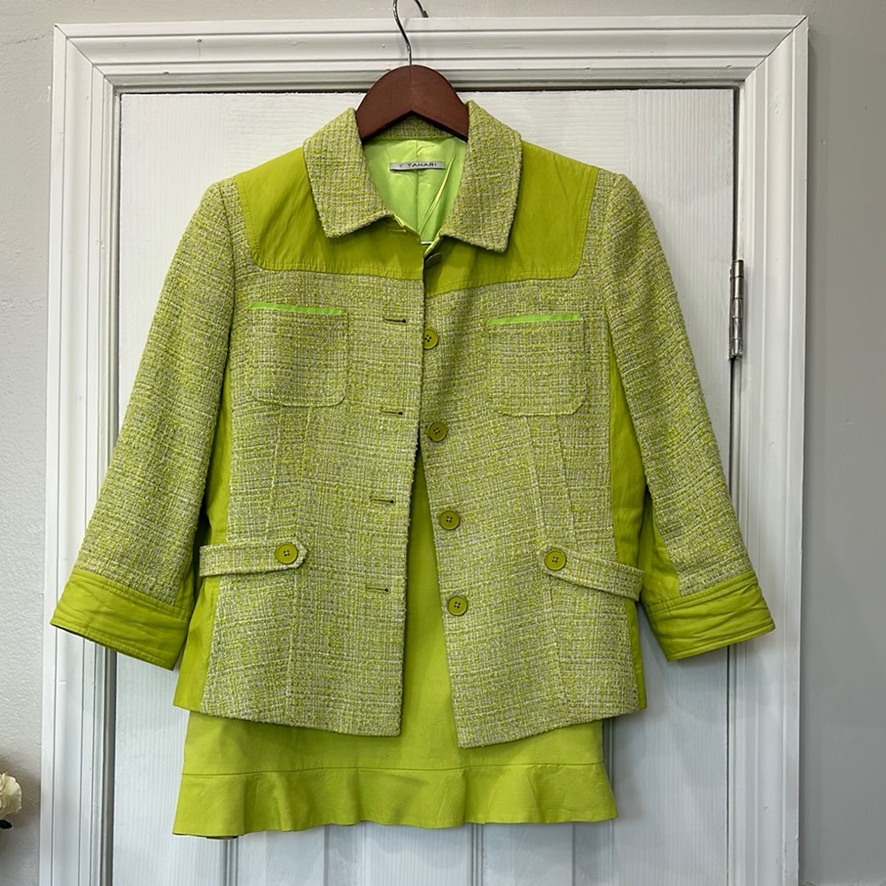 Chic tahari Lime Green Women's suit